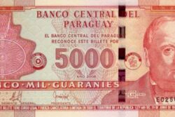 C 3477 PARAGUAI 5.000 GUARANIES  FE