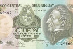 C 3766 URUGUAI 100 NUEVOS PESOS FE