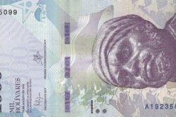 C 3808 VENEZUELA 1.000 BOLÍVARES FE