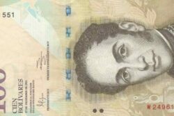 C 3806 VENEZUELA 100 BOLÍVARES FE