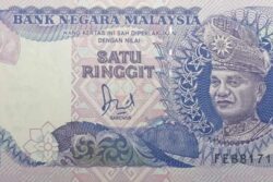 C 5685 MALÁSIA 1 RINGGIT FE